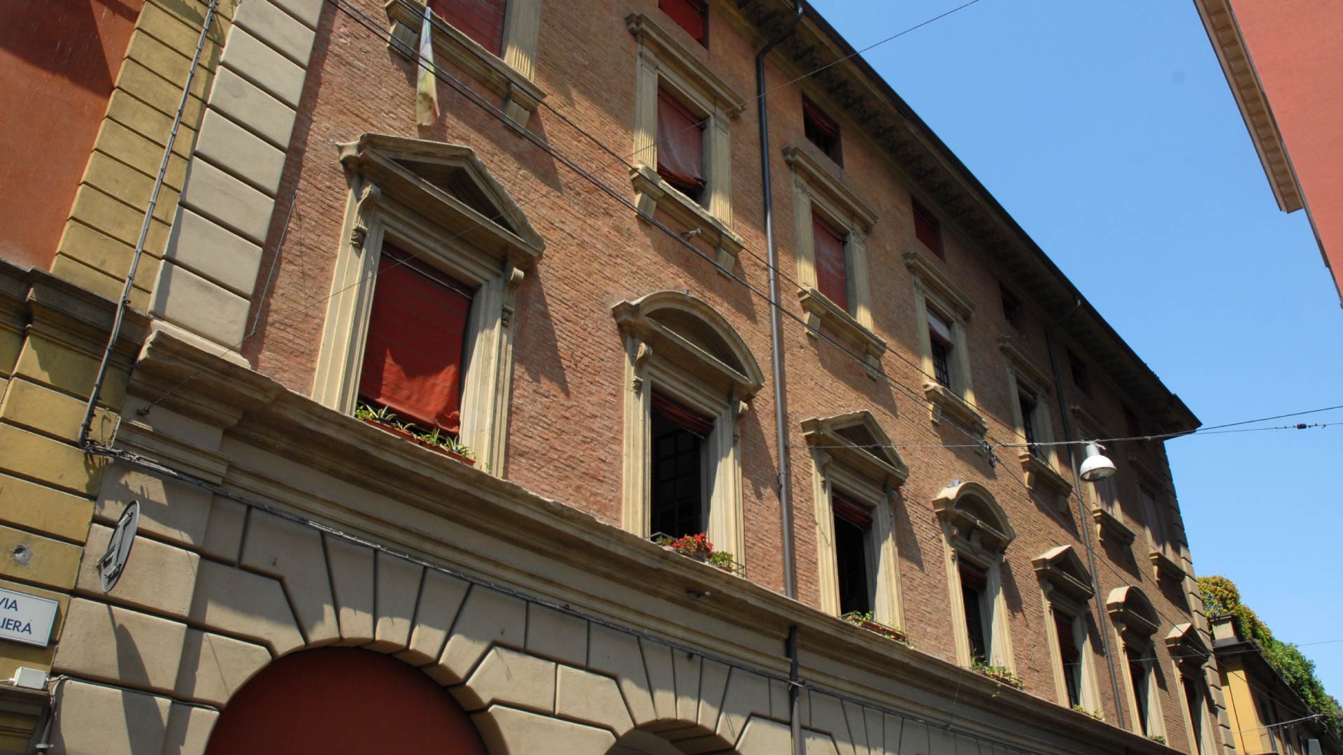 Via Galliera, Bologna